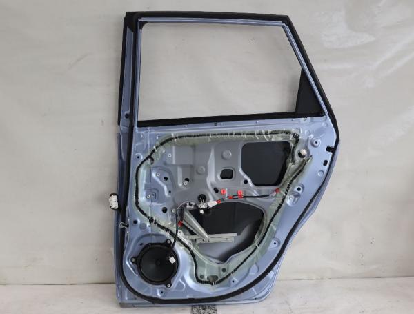 Tür hinten rechts 6700352270 Toyota VERSO S P12