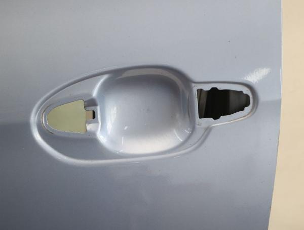 Tür vorn links 6700252470 Toyota VERSO S P12