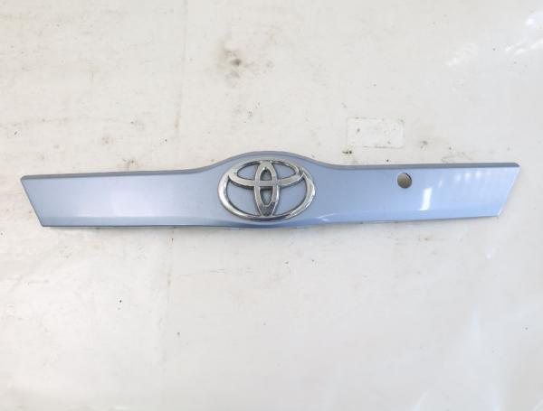 Heckklappenblende 7680152200 Toyota VERSO S P12