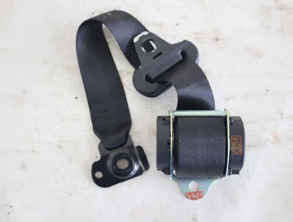 Sicherheitsgurt hinten links 618558000 Toyota VERSO S P12