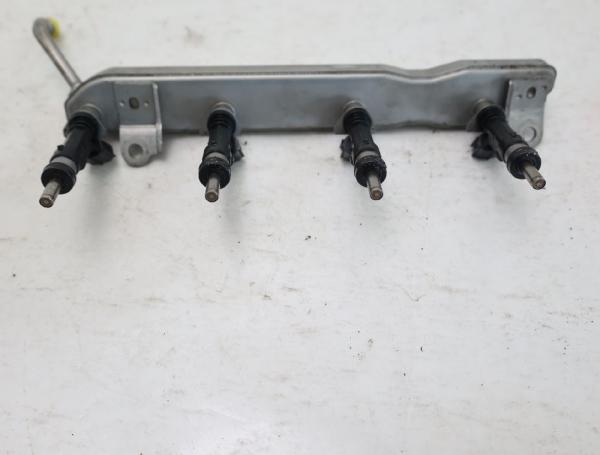 Einspritzeinheit 2320947010 Toyota VERSO S P12