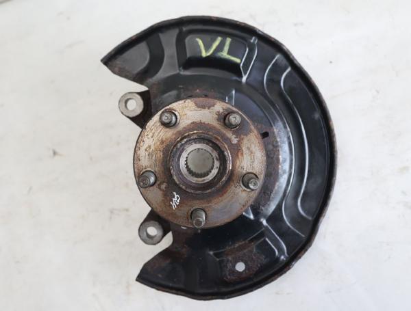 Achsschenkel vorn links 4321252050 Toyota VERSO S P12
