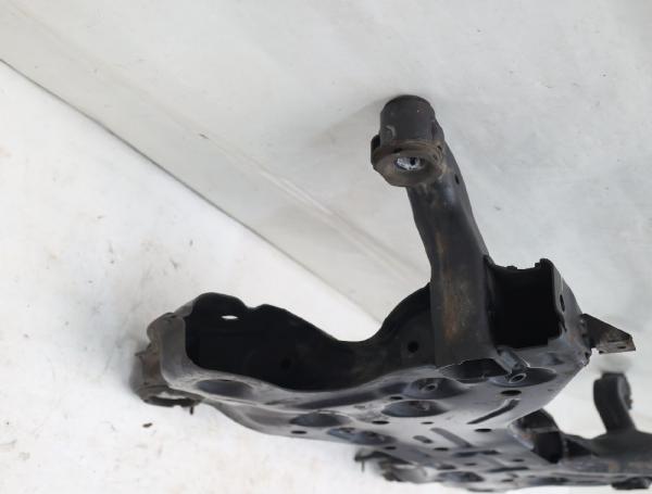 Achsträger vorn 62405D7550 Hyundai TUCSON 3 TL