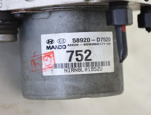Hydraulikeinheit ABS 58920D7520 Hyundai TUCSON 3 TL