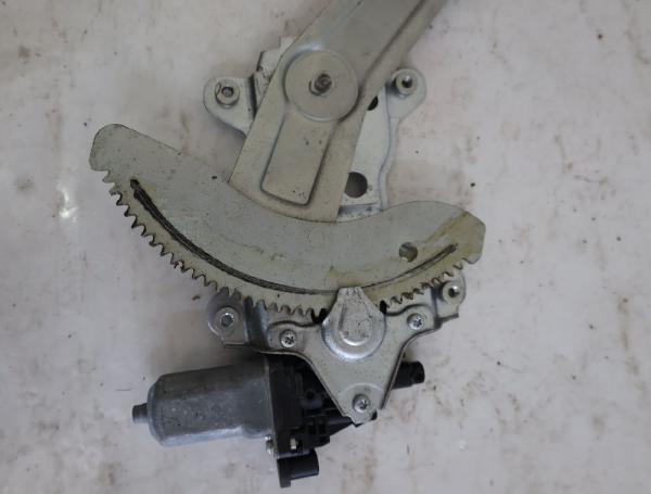Fensterheber elektrisch vorn links 8353063J00 Opel AGILA B