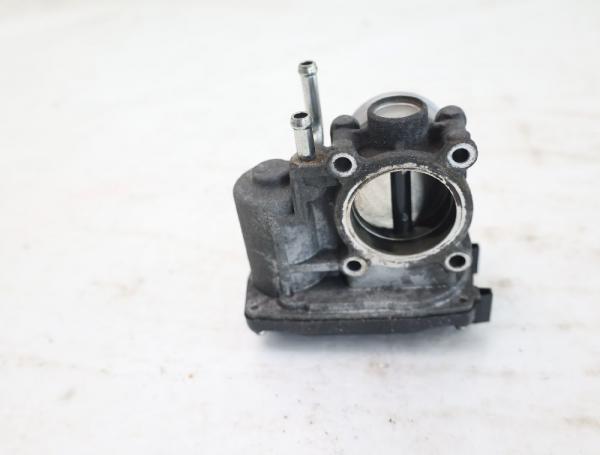 Drosselklappenstutzen 93196716 Opel AGILA B