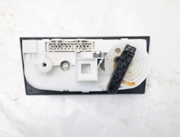 Klimabedienteil 13215936 Opel MERIVA A