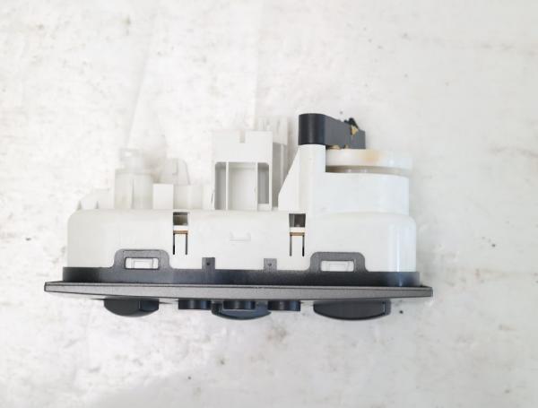Klimabedienteil 13215936 Opel MERIVA A