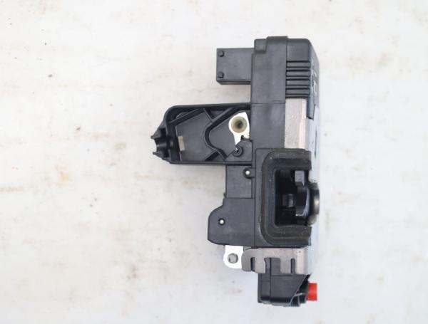 Türschloß hinten rechts 13154794 Opel MERIVA A