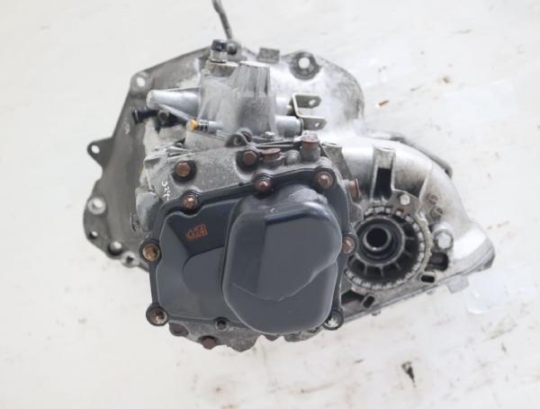 Getriebe 5 Gang 428744098 Opel MERIVA A