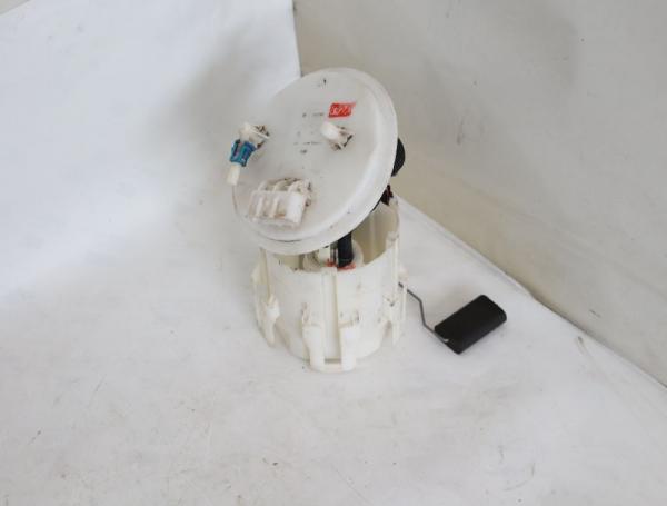 Benzinpumpe mit Geber 13196444 Opel MERIVA A