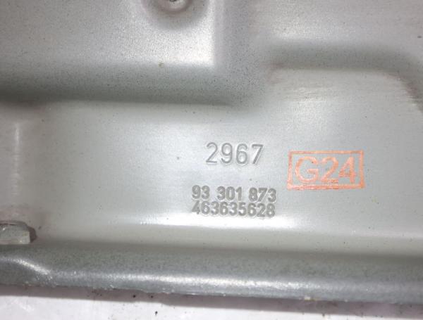 Schloßträger 93301874 Opel MERIVA A