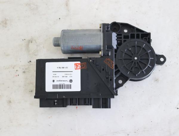 Fensterheber-Motor vorn rechts 7L0959702A Porsche CAYENNE 9PA