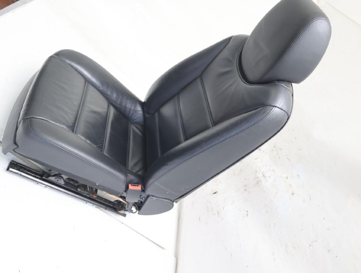 Sitz vorn rechts 95552116801 Porsche CAYENNE 9PA