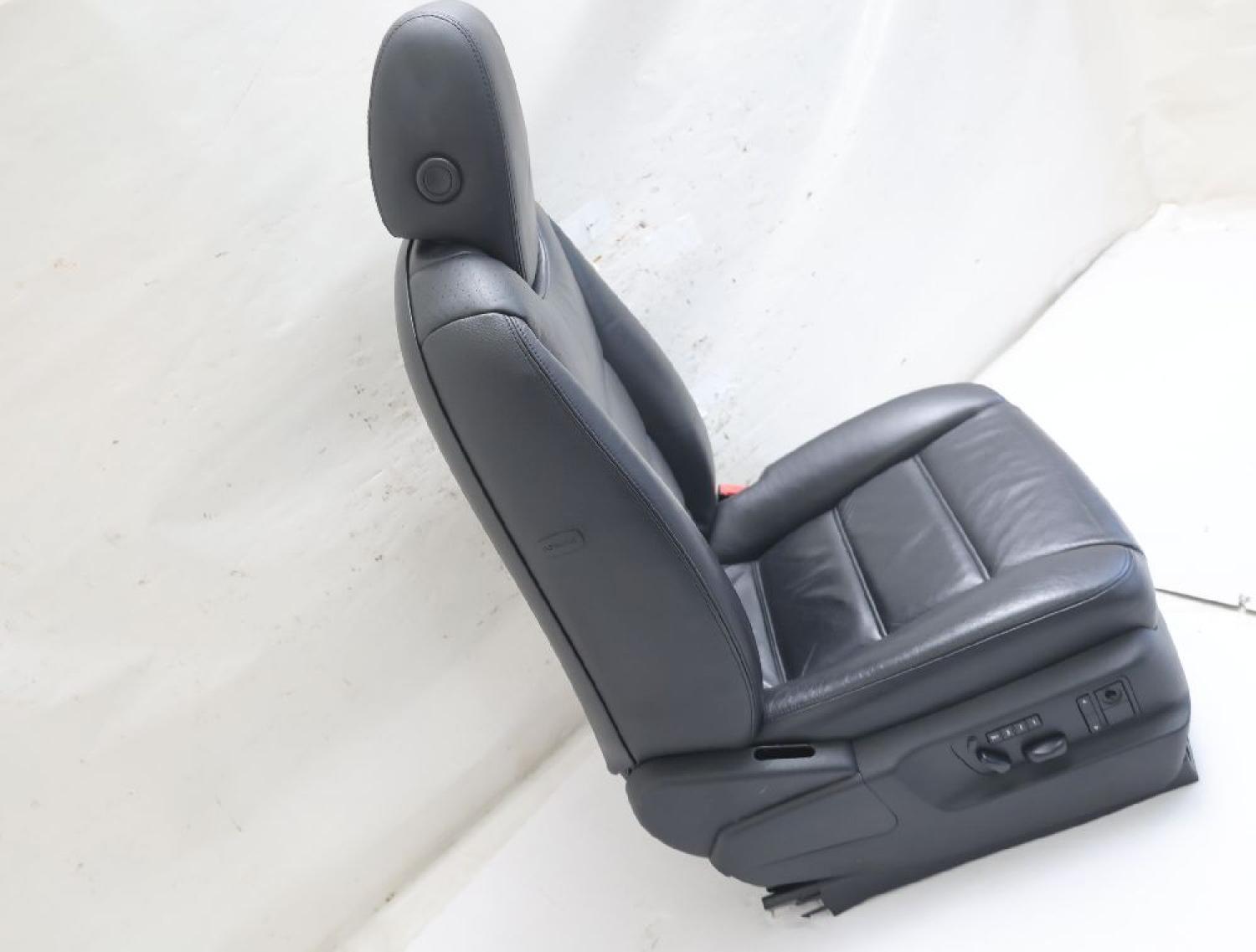Sitz vorn rechts 95552116801 Porsche CAYENNE 9PA