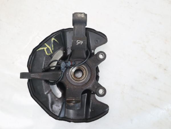 Achsschenkel vorn rechts 1693300820 Mercedes A-KLASSE W169