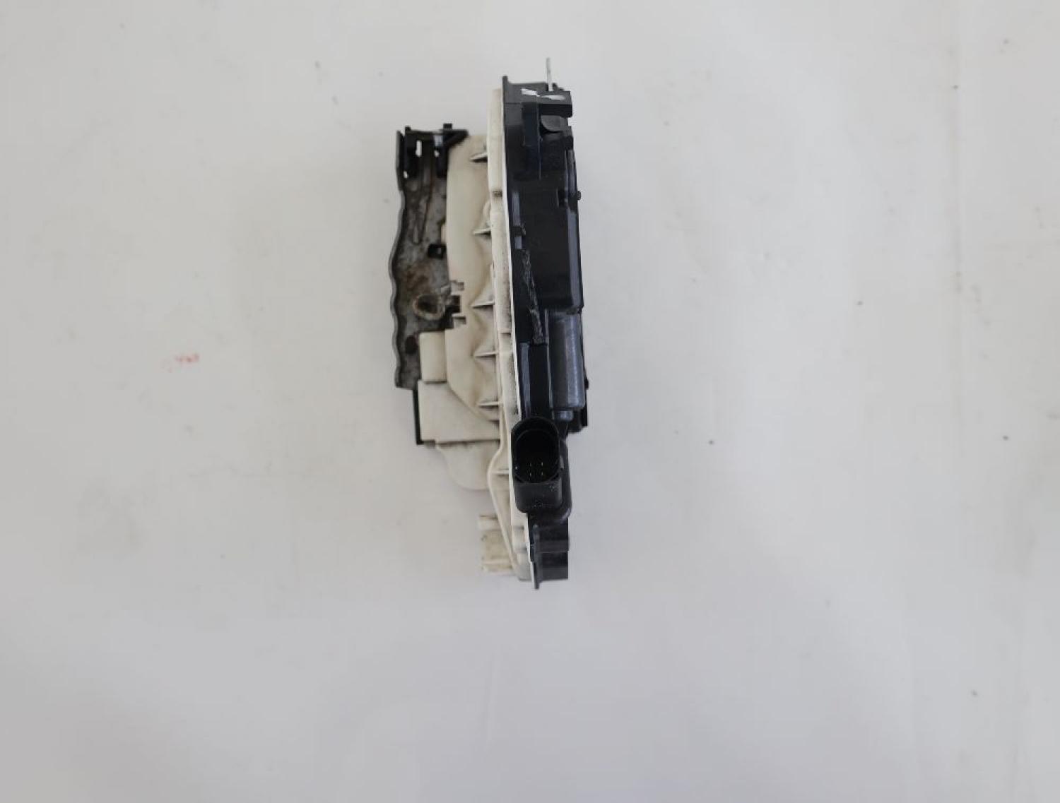Türschloß vorn links 5N1837015A VW SCIROCCO 3