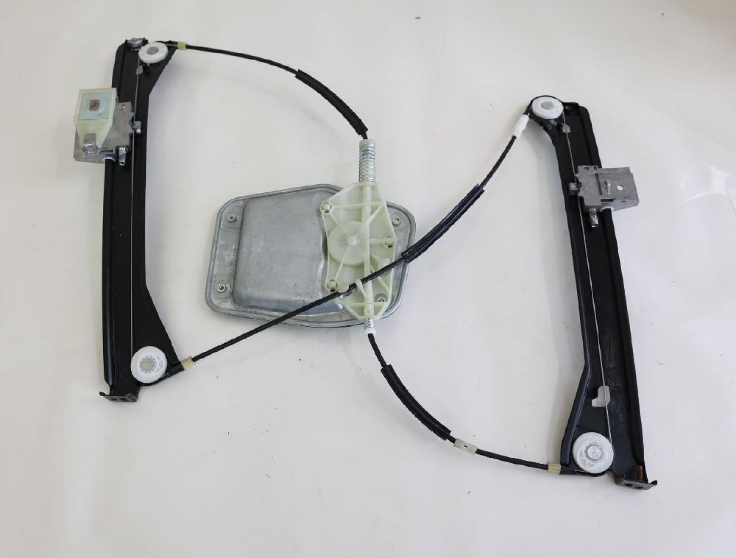 Fensterheber elektrisch 3trg. vorn rechts 1Q0959702H VW SCIROCCO 3