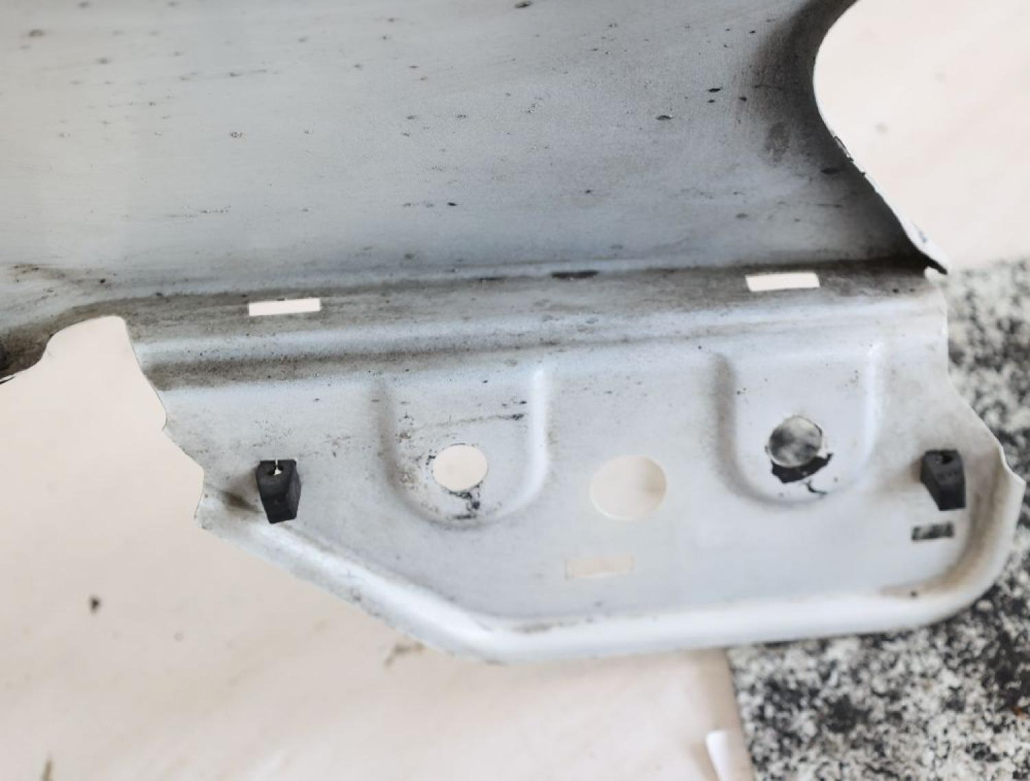 Kotflügel vorn links 1K8821105B VW SCIROCCO 3