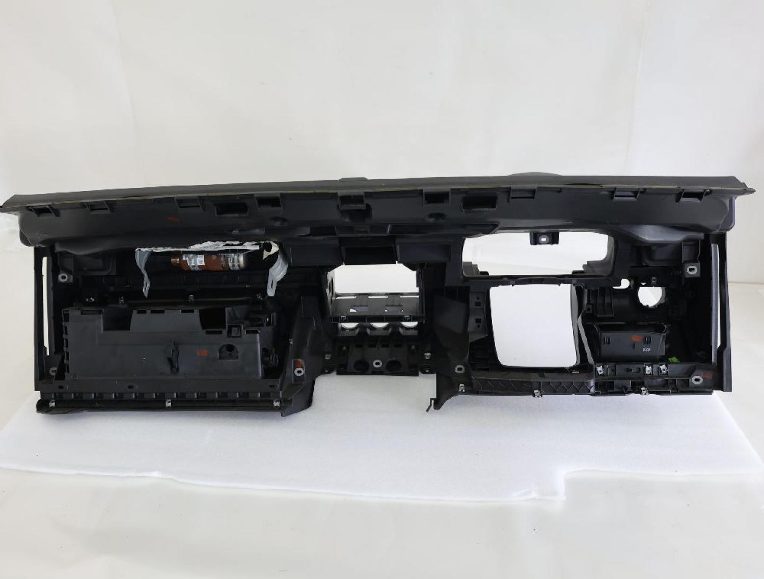 Armaturenbrett 1Q1857001AE VW SCIROCCO 3
