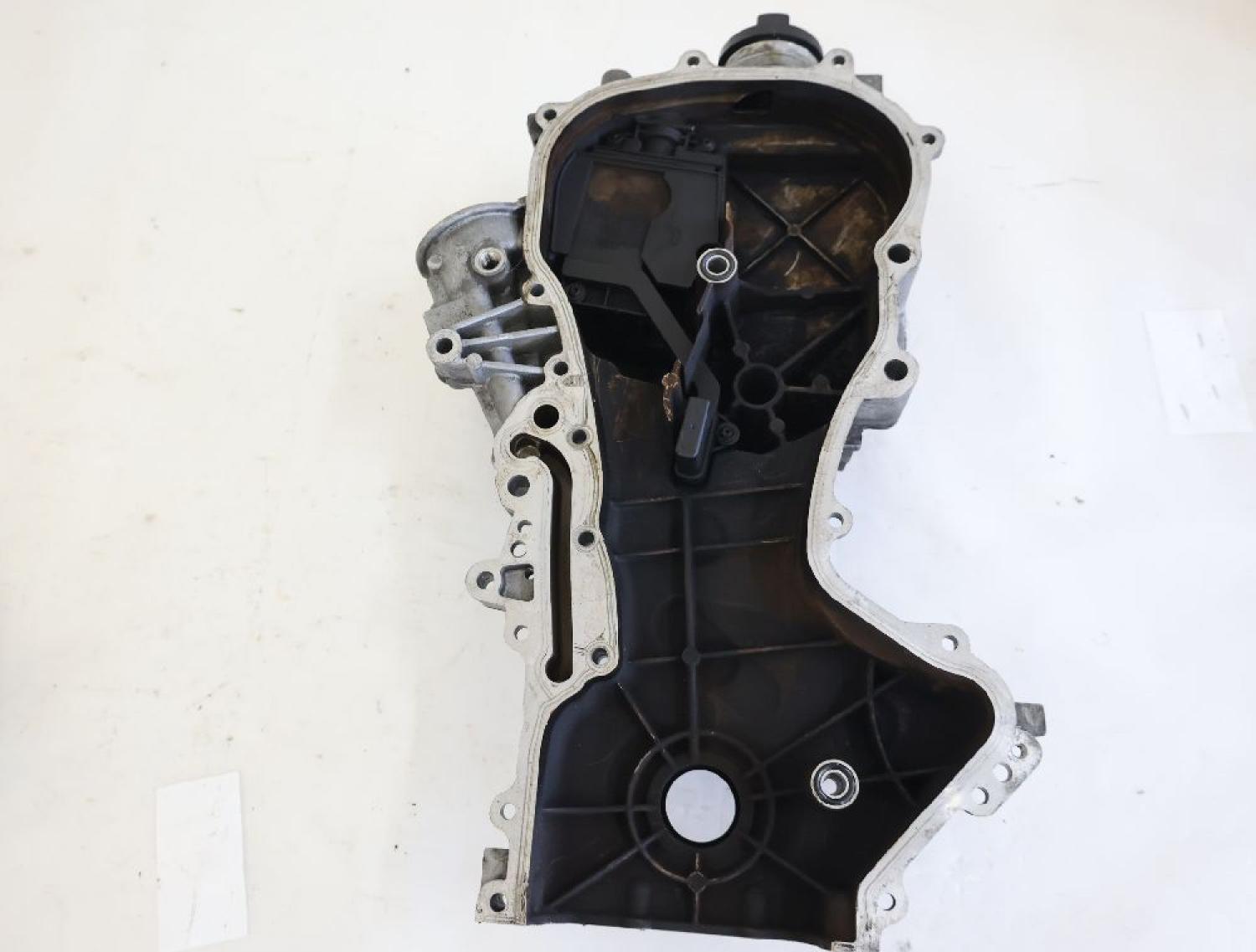 Stirndeckel 03C09211BF VW SCIROCCO 3