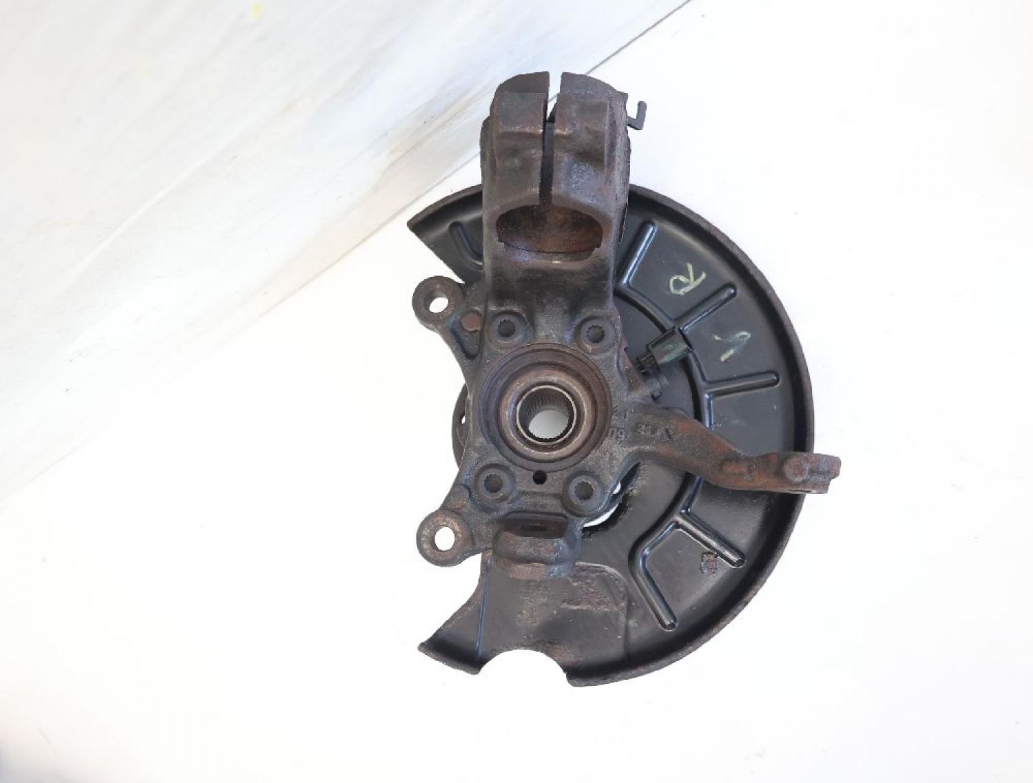 Achsschenkel vorn rechts 1K0407256AA VW SCIROCCO 3