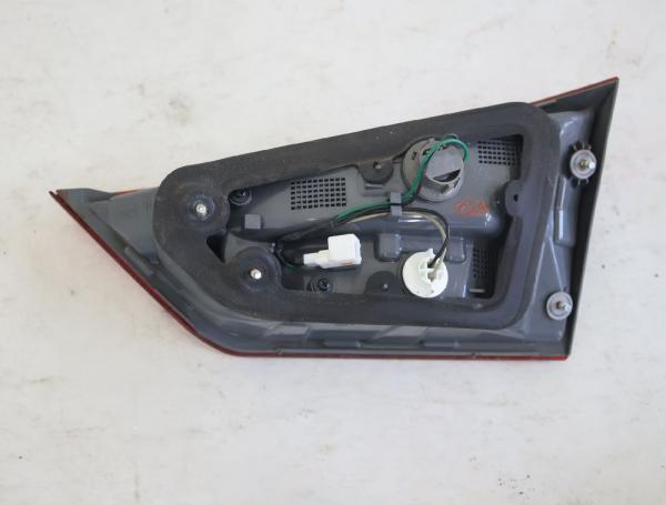 Rückleuchte links innen 924031K0 Hyundai ix20 JC