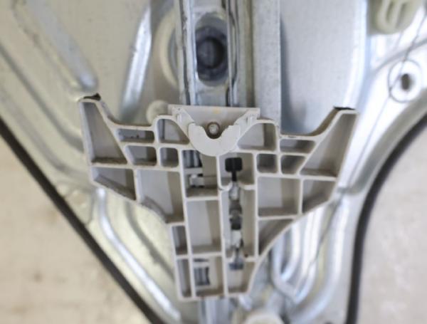 Fensterheber elektrisch hinten rechts 834801K010 Hyundai ix20 JC