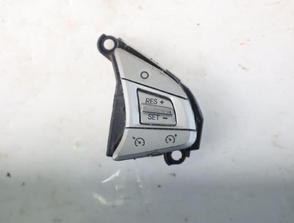 Schalter Lenkrad 967001K110 Hyundai ix20 JC