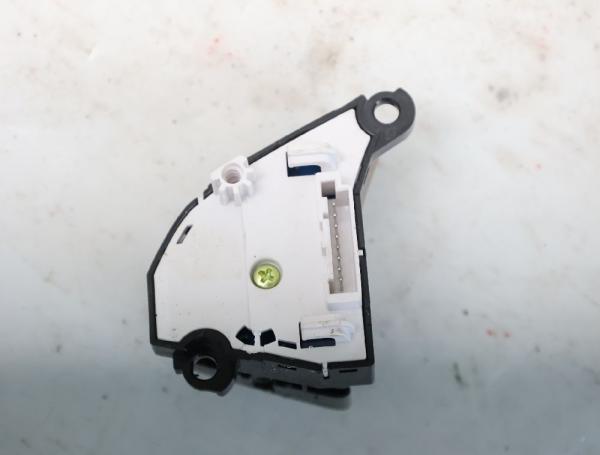 Schalter Lenkrad 967001K110 Hyundai ix20 JC