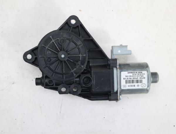Fensterheber-Motor vorn rechts 824501P000 Hyundai ix20 JC