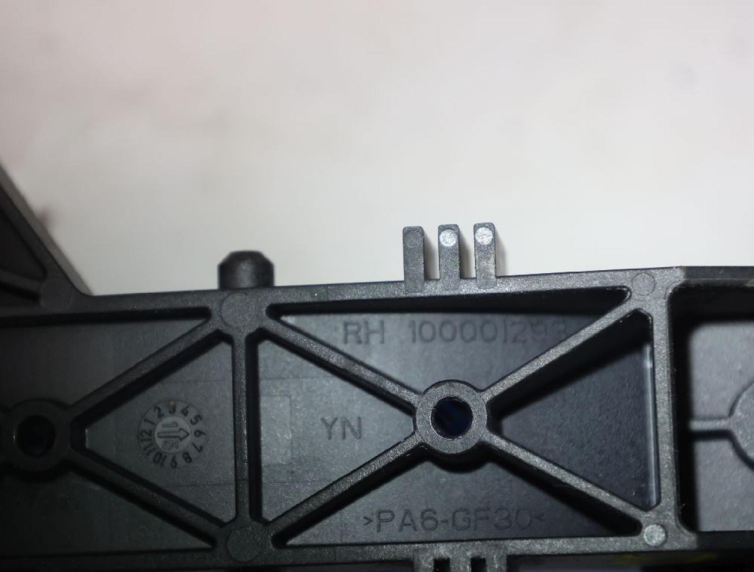 Türgriff außen hinten rechts 826511K000 Hyundai ix20 JC