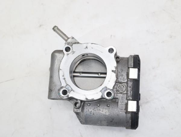 Drosselklappenstutzen 351002B152 Hyundai ix20 JC