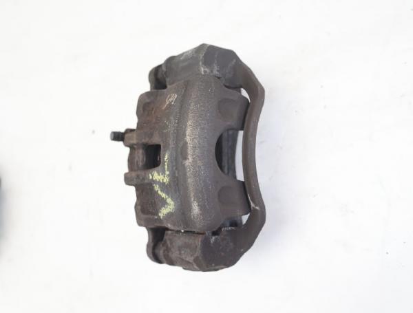 Bremssattel vorn links 581801KA00 Hyundai ix20 JC