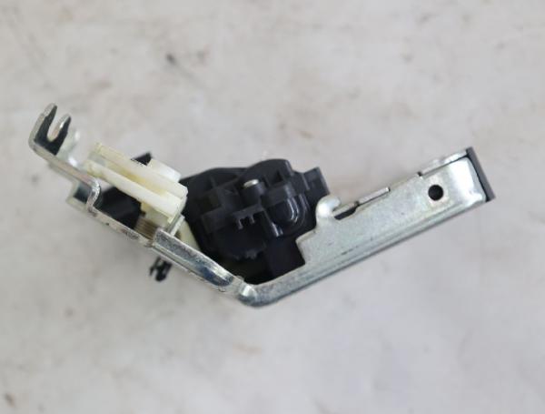 Schloß Heckklappe 8K9827505 Audi A3 SPORTBACK 8PA