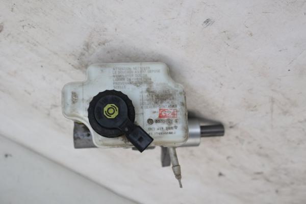 Hauptbremszylinder 1K1611301D Audi A3 SPORTBACK 8PA