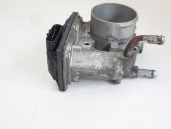 Drosselklappenstutzen 351002B300 Kia SPORTAGE 3