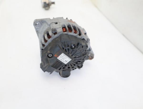 Lichtmaschine 373002B600 Kia SPORTAGE 3