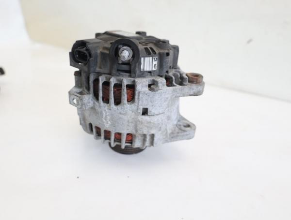 Lichtmaschine 373002B600 Kia SPORTAGE 3