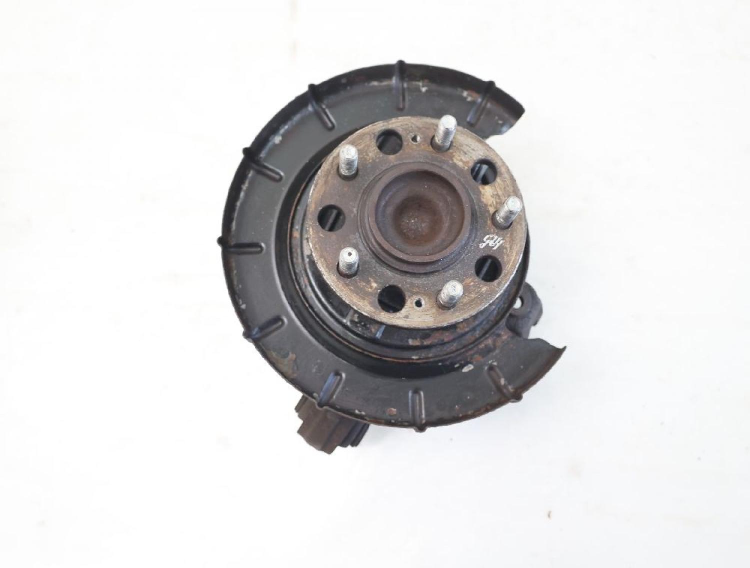 Achsschenkel hinten links 527103W000 Kia SPORTAGE 3