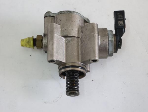 Hochdruckpumpe 03C127025R VW GOLF PLUS