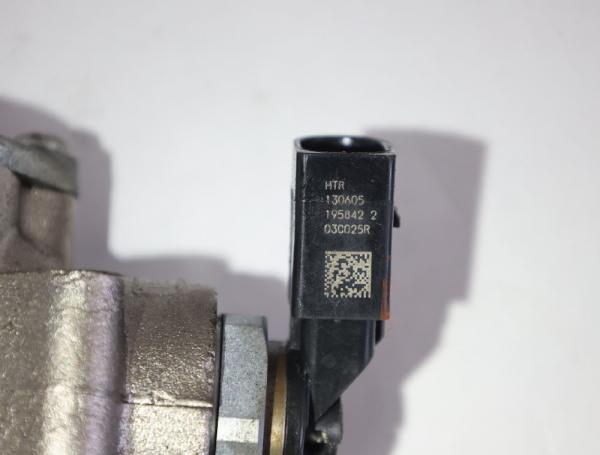 Hochdruckpumpe 03C127025R VW GOLF PLUS