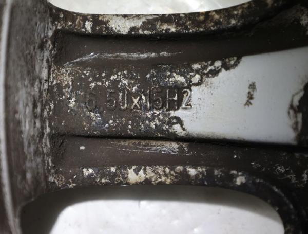 Felge Alu/Leichtmetall vorn rechts 1K0601025A VW GOLF PLUS