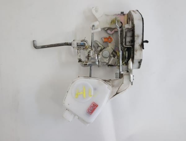 Türschloß hinten links 5745A069 Mitsubishi PAJERO 4 V98