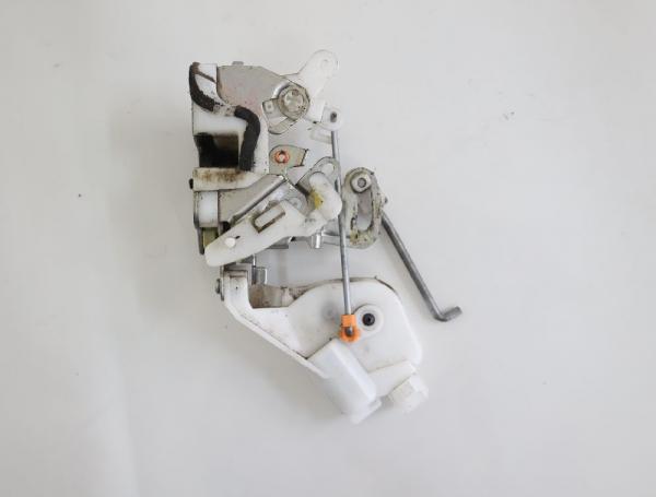 Türschloß hinten links 5745A069 Mitsubishi PAJERO 4 V98