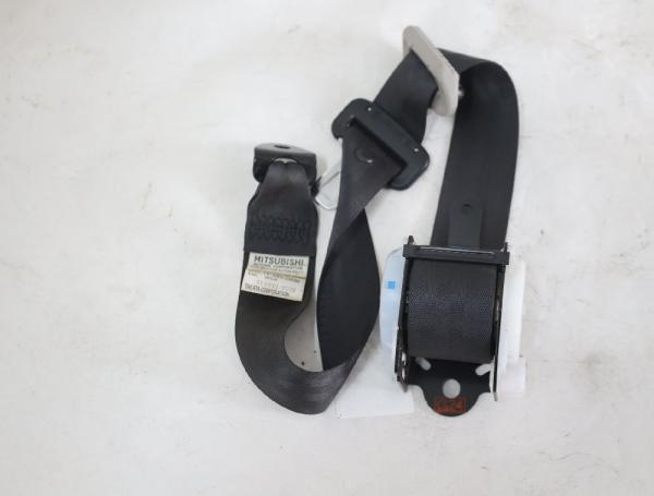 Sicherheitsgurt hinten links 7000A539XA Mitsubishi PAJERO 4 V98