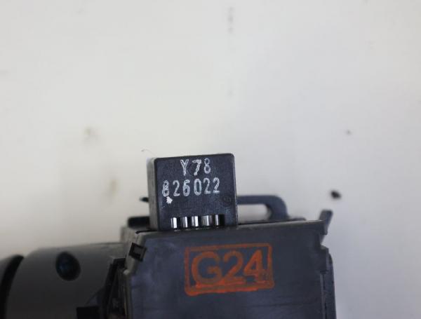Schalter Blinker 8614A071 Mitsubishi PAJERO 4 V98