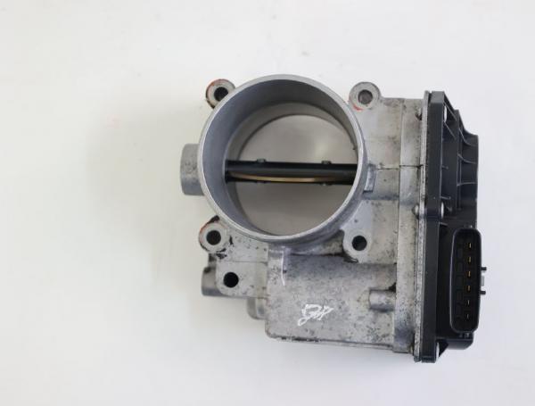 Drosselklappenstutzen 1450A033 Mitsubishi PAJERO 4 V98