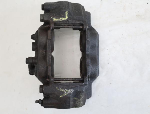 Bremssattel vorn links 4605B705 Mitsubishi PAJERO 4 V98