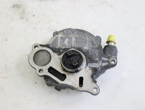 Vakuumpumpe 03L145100 VW PASSAT Variant 36